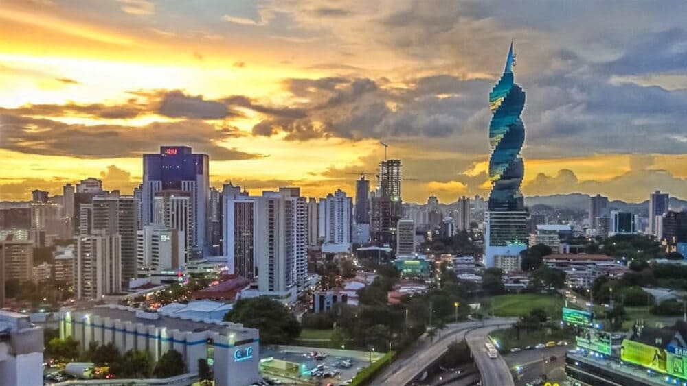 Vivir en Panamá siendo extranjero